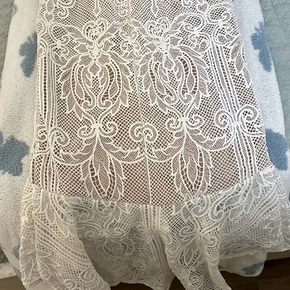 Windsor sound the horn trumpet lace dress - Picture 4 of 12